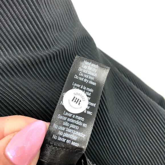 BEACH RIOT Celine One-Piece Swimsuit Small Black Cutout One-Shoulder NWT - Picture 9 of 12